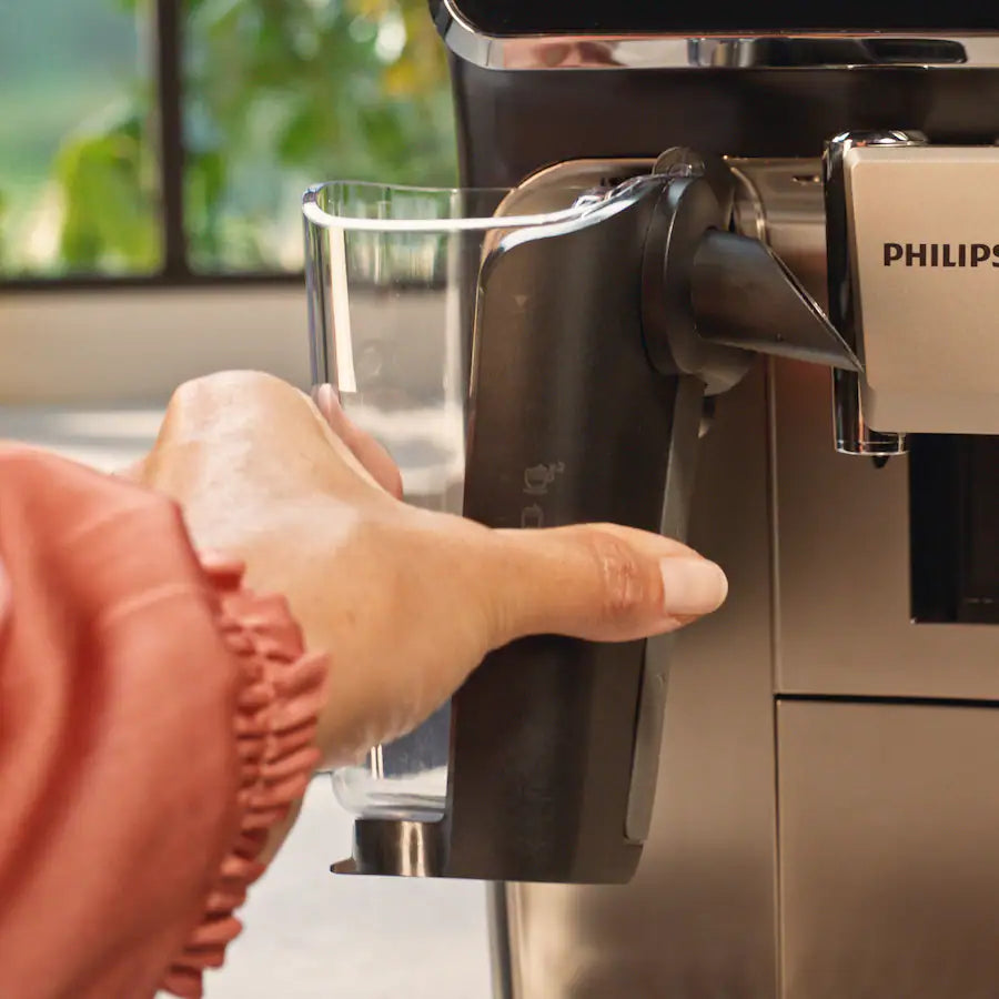 NEW Philips 5500 Fully Automatic Coffee & Espresso Machine – LatteGo – 22 Drinks