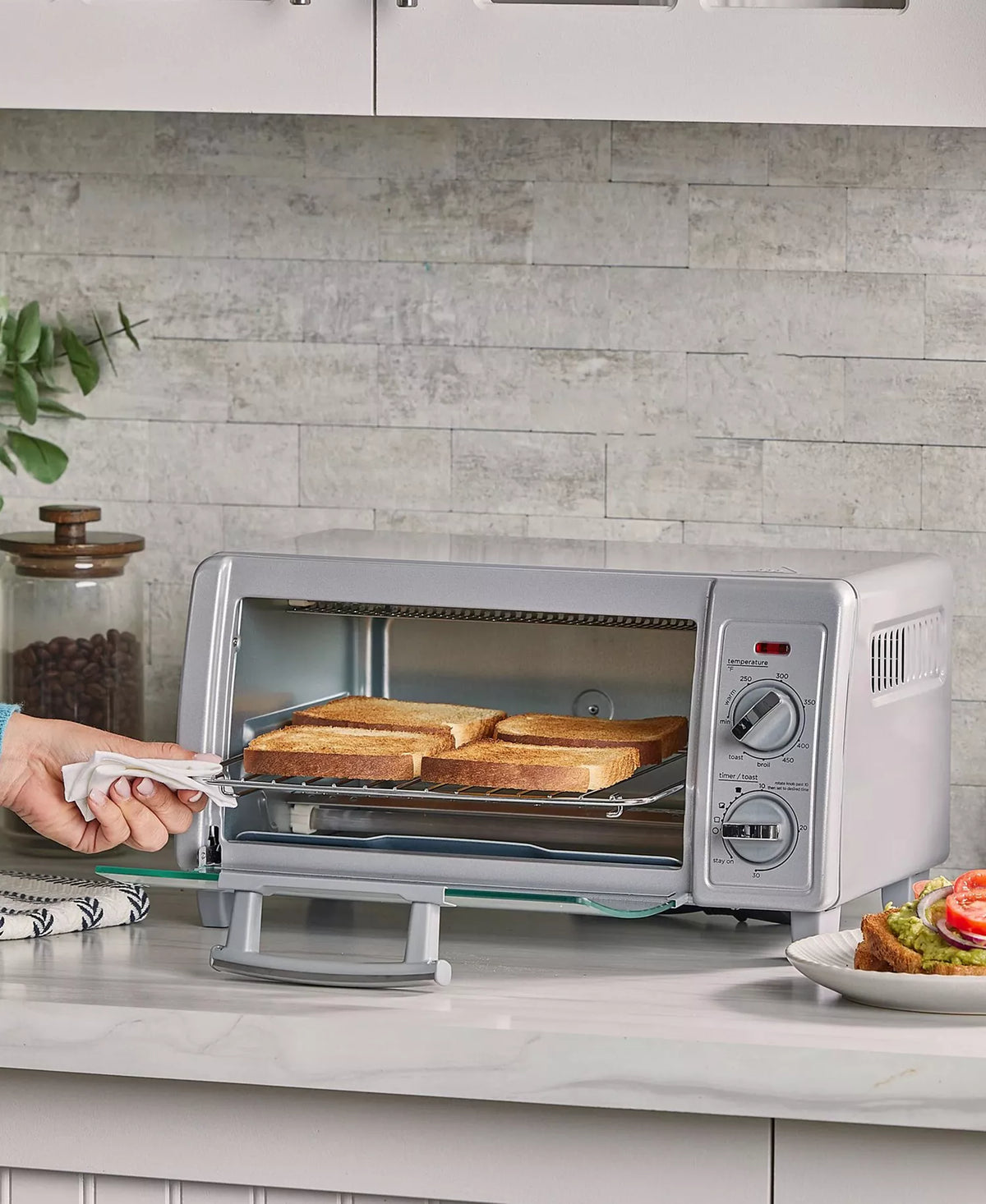 NEW Black+Decker 4-Slice Convection Toaster Oven – 4 Functions – Local Pickup