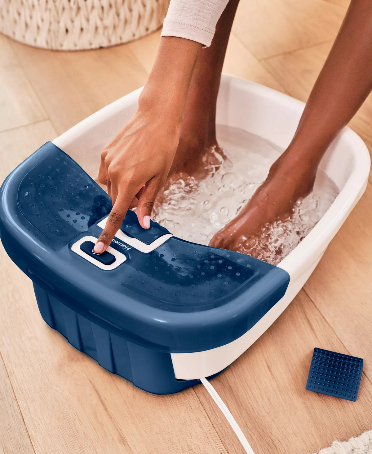 NEW HoMedics Bubble Bliss Deluxe Heated Foot Spa – Bubble Massage – Navy