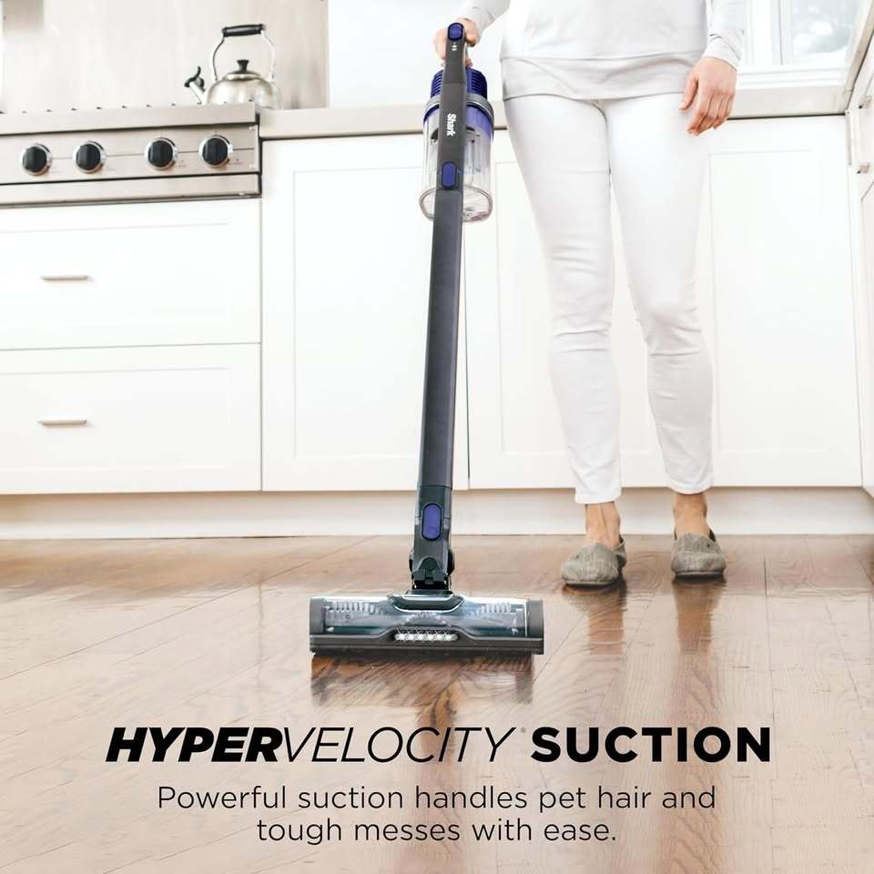 Shark IX141 Cordless Pet Stick Vacuum Cleaner – Like New