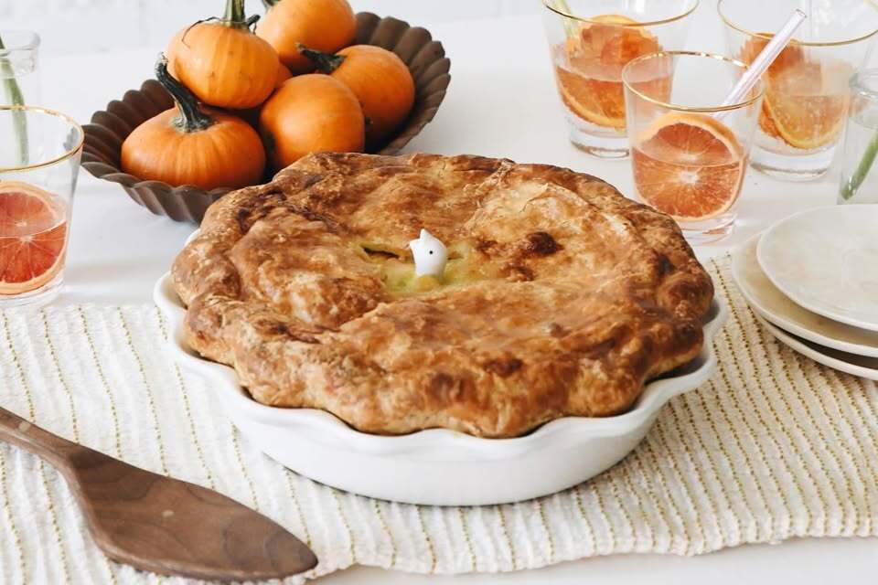 Le Creuset Pie Dish & Loaf Pan Set – Stoneware – Brand New