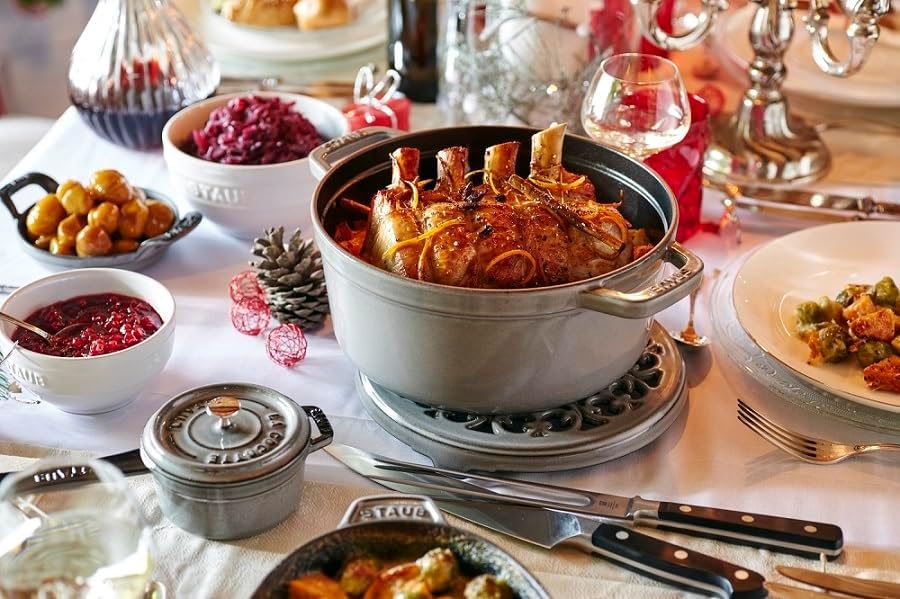 Staub 5QT Cast Iron Round Cocotte 10" – Graphite Grey – Made in France