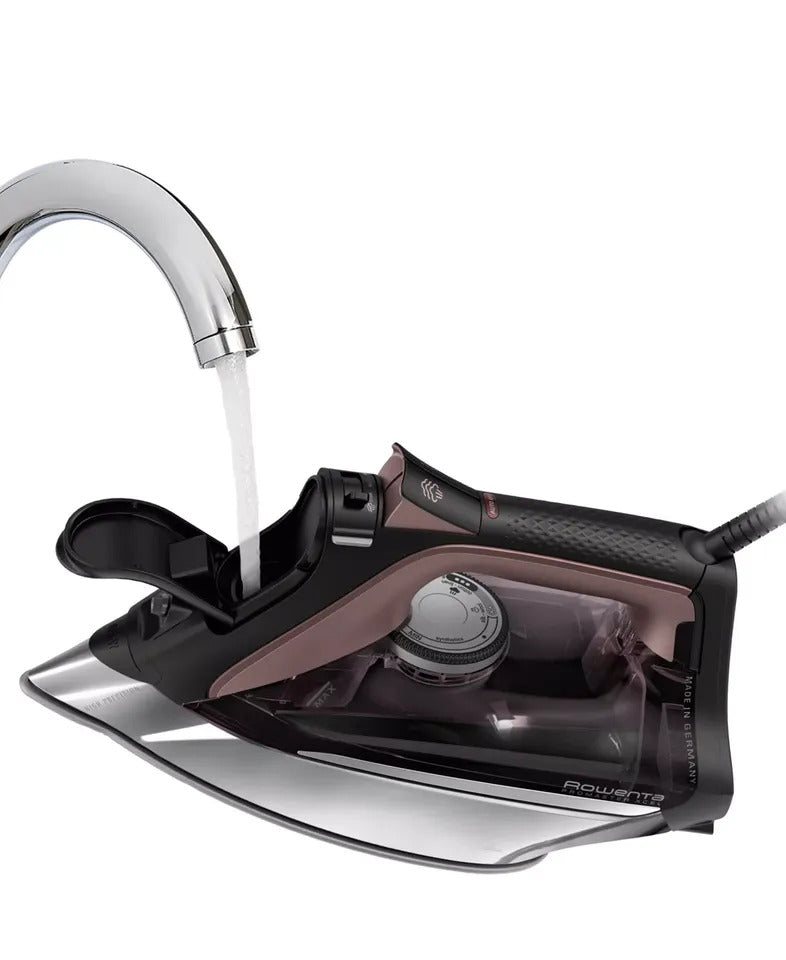 Rowenta Steam Iron – Pro Master Xcel Powerful Steam