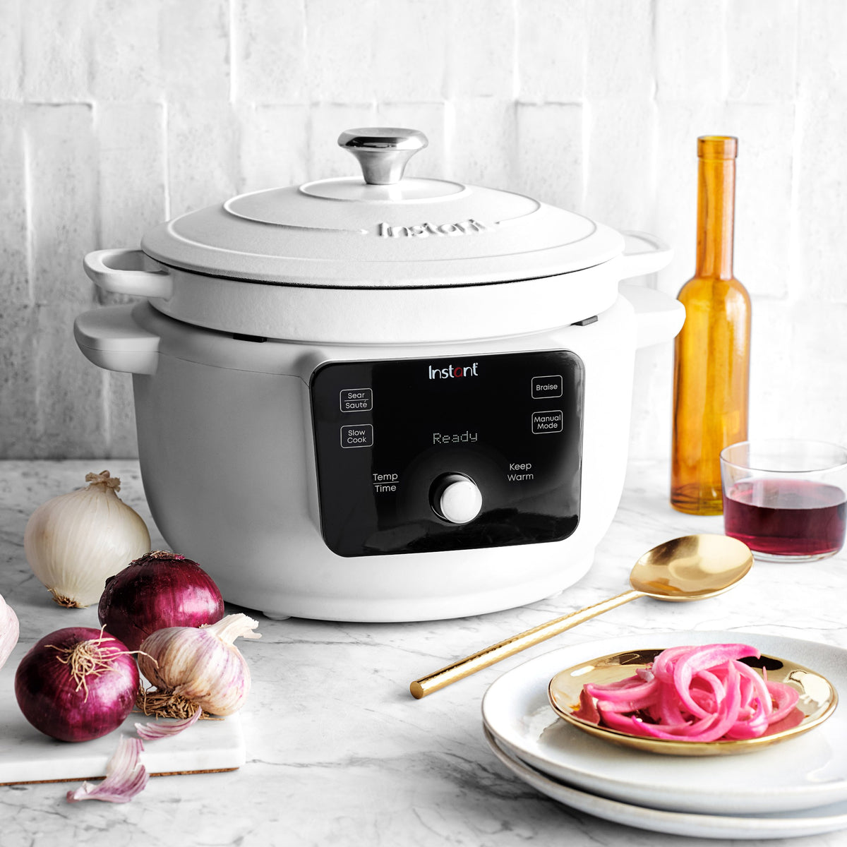 Instant Electric 6-Qt Enameled Cast Iron Dutch Oven – Gray – 1500W – Local Pickup